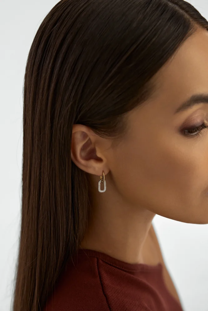 Beyaz Taşlı Dikdörtgen Sallantılı Halka 14K Altın Küpe - 3