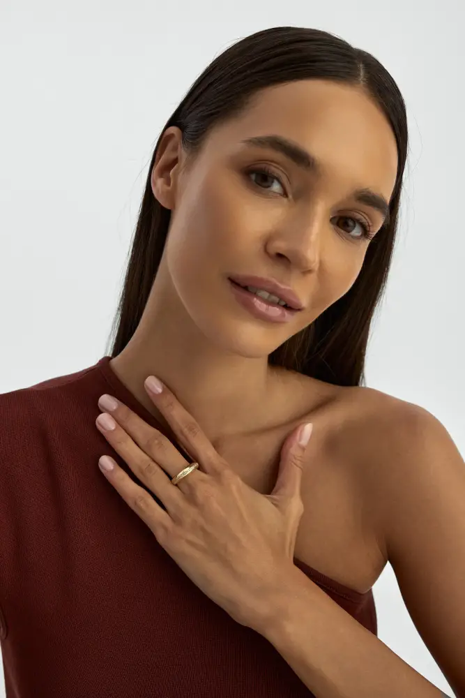 Bombeli Sıralı Taşlı 14K Altın Yüzük - 4