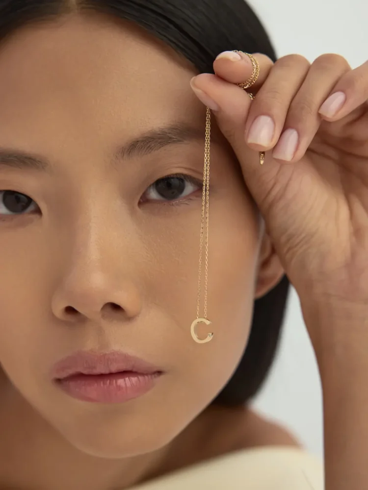 C Harfi Taşlı 14K Altın Harf Kolye - 3