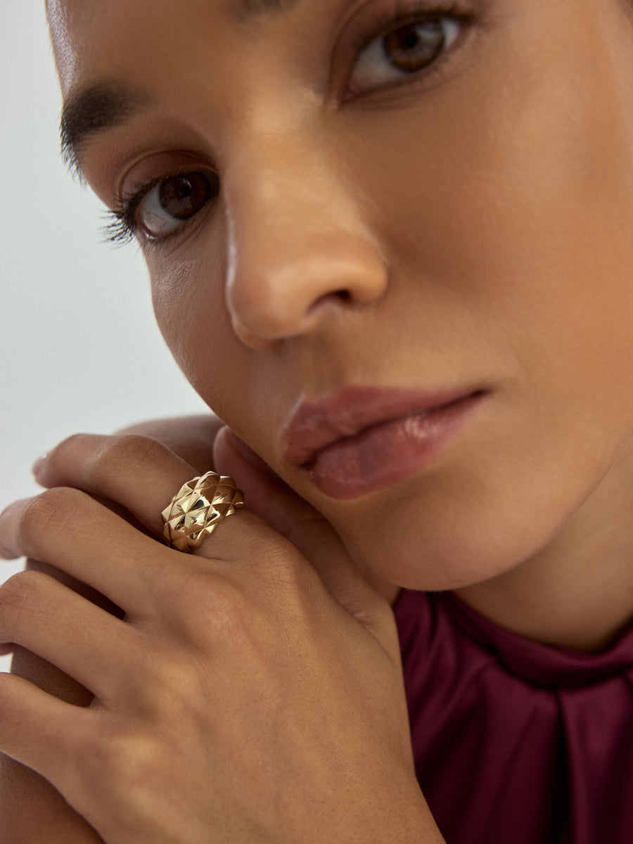 Sade Geometrik Formlu 14K Altın Yüzük