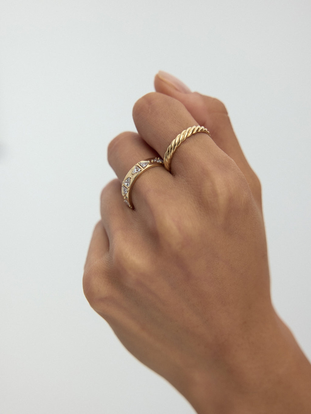 Burgu Formlu Modern 14K Altın Yüzük - Elef Kuyumculuk