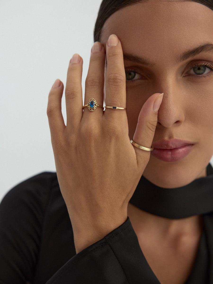 Baget Safir Rengi Taşlı Minimal 14K Altın Yüzük
