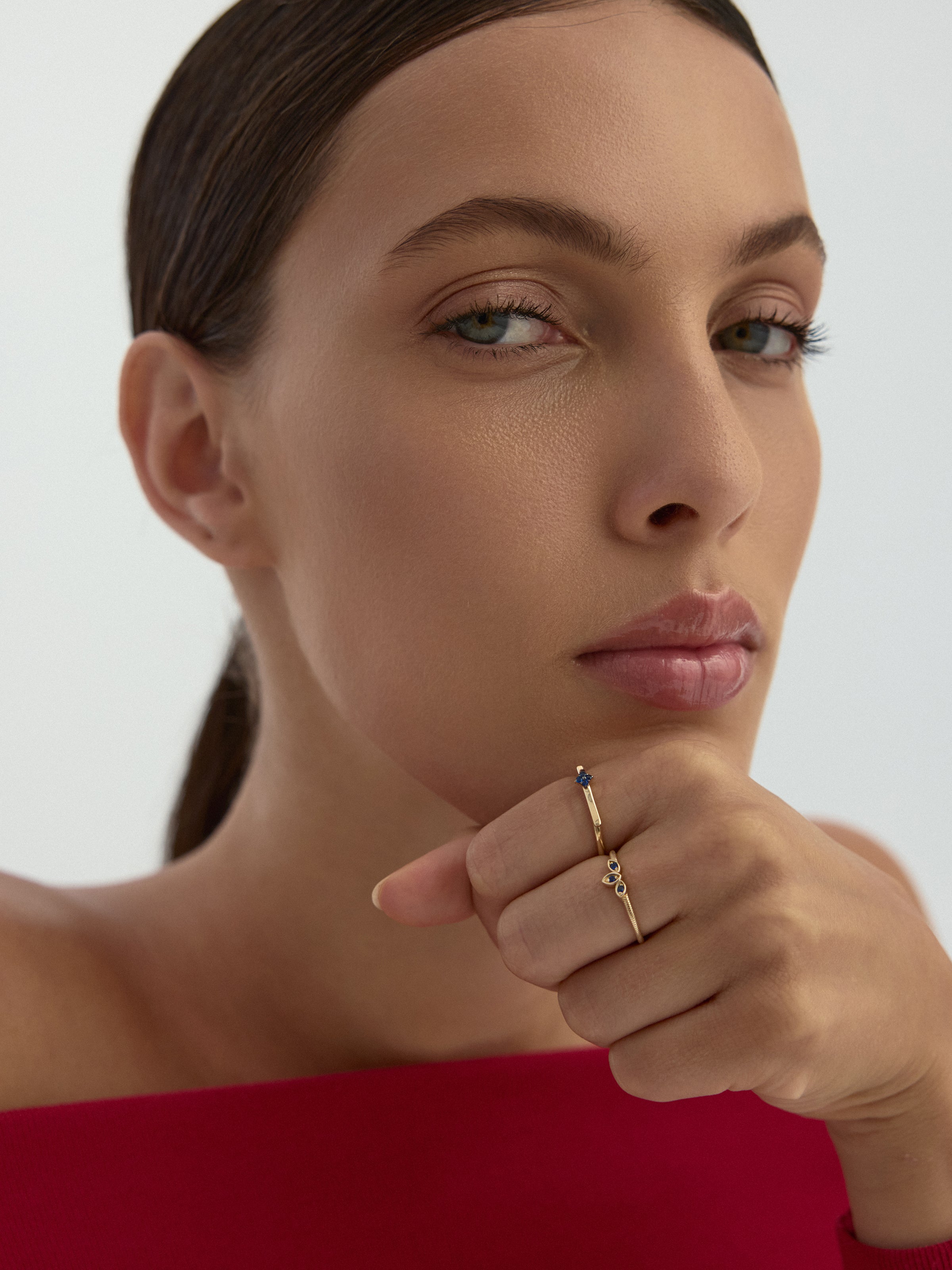 Safir Rengi Taşlı Lotus Motifli 14K Altın Yüzük - Elef Kuyumculuk