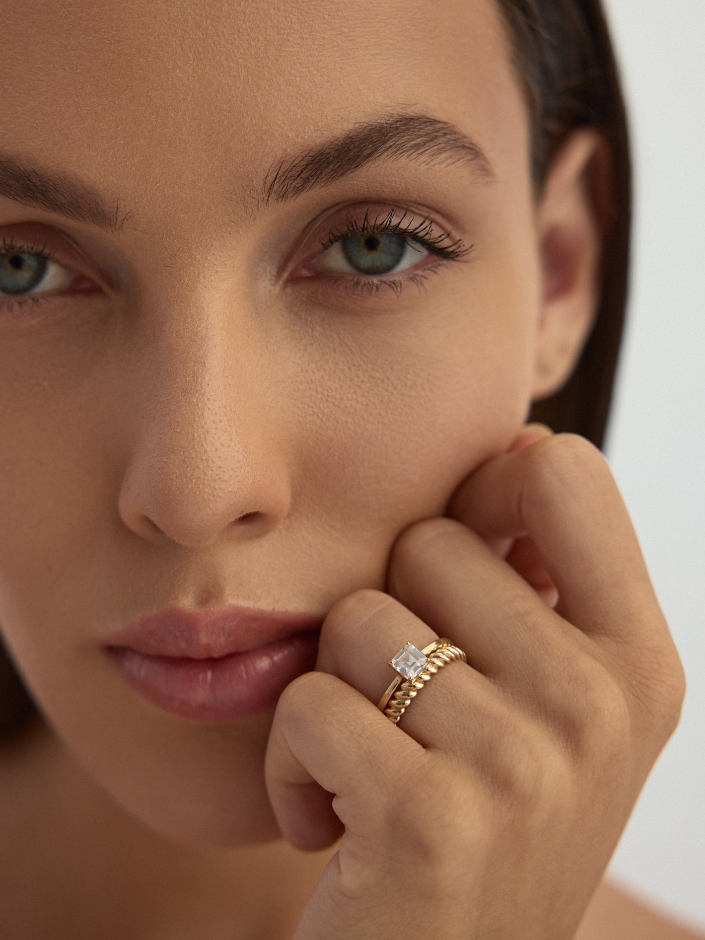 Burgu Formlu Minimal 14K Altın Yüzük - Elef Kuyumculuk