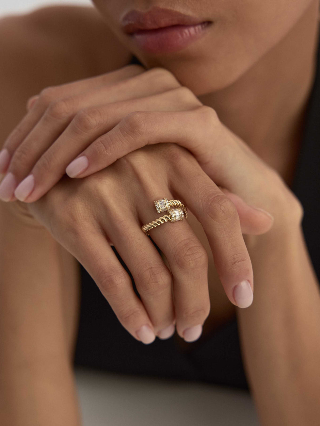 Baget Taşlı Halat Formlu 14K Altın Yüzük - Elef Kuyumculuk