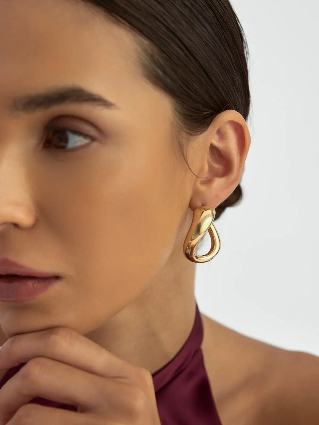 Burgulu Modern Form 14K Altın Küpe - Elef Kuyumculuk