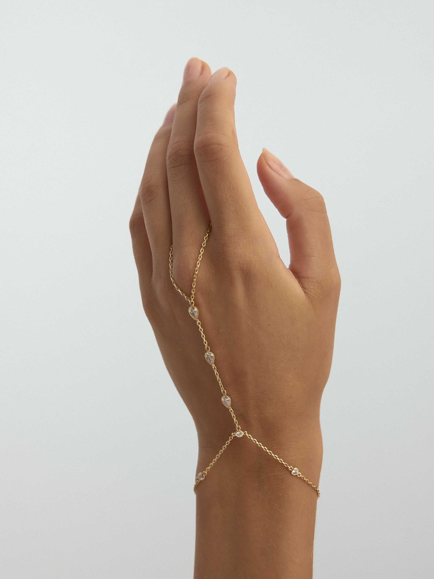 Damla Figürlü Minimal Zirkon Taşlı 14K Altın Şahmeran - Elef Kuyumculuk