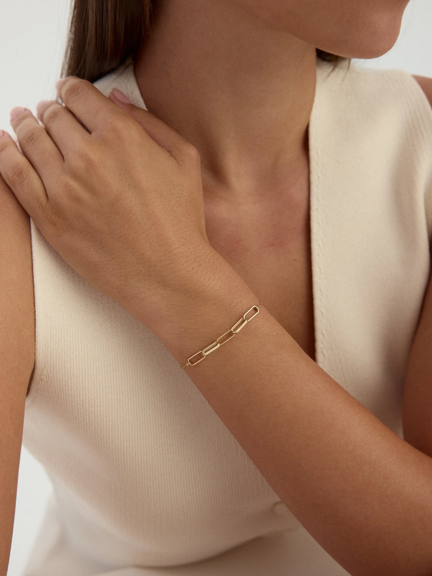 Dikdörtgen Halkalı Modern 14K Altın Bileklik - Elef Kuyumculuk