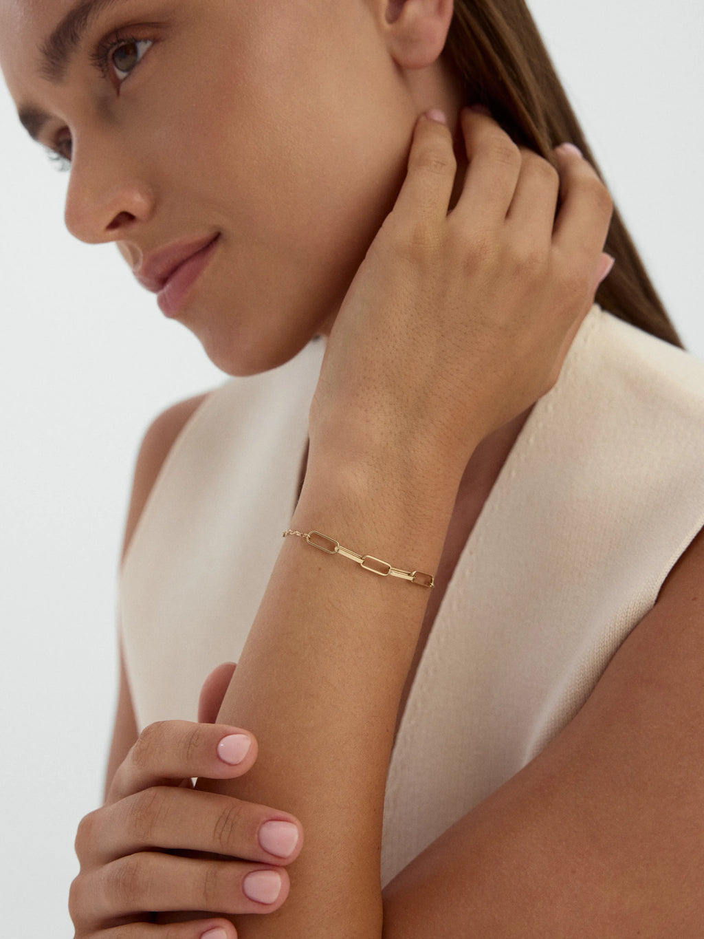 Dikdörtgen Halkalı Modern 14K Altın Bileklik - Elef Kuyumculuk