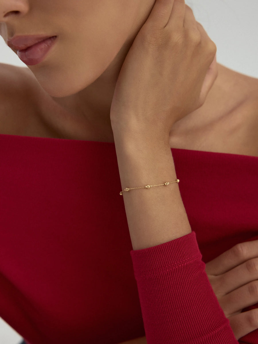 Dorika Top Detaylı Minimal 14K Altın Bileklik
