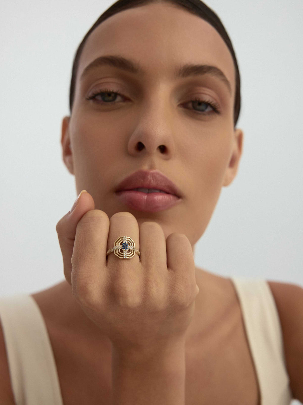 Geometrik Safir Rengi Efektli Modern 14K Altın Yüzük - Elef Kuyumculuk