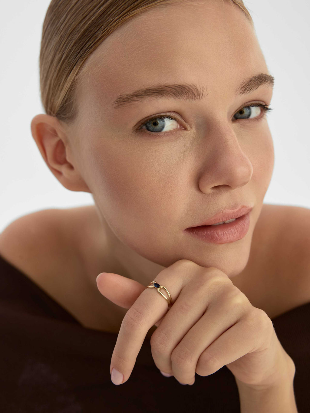 Marquise Safir Rengi Taşlı Modern 14K Altın Yüzük - Elef Kuyumculuk