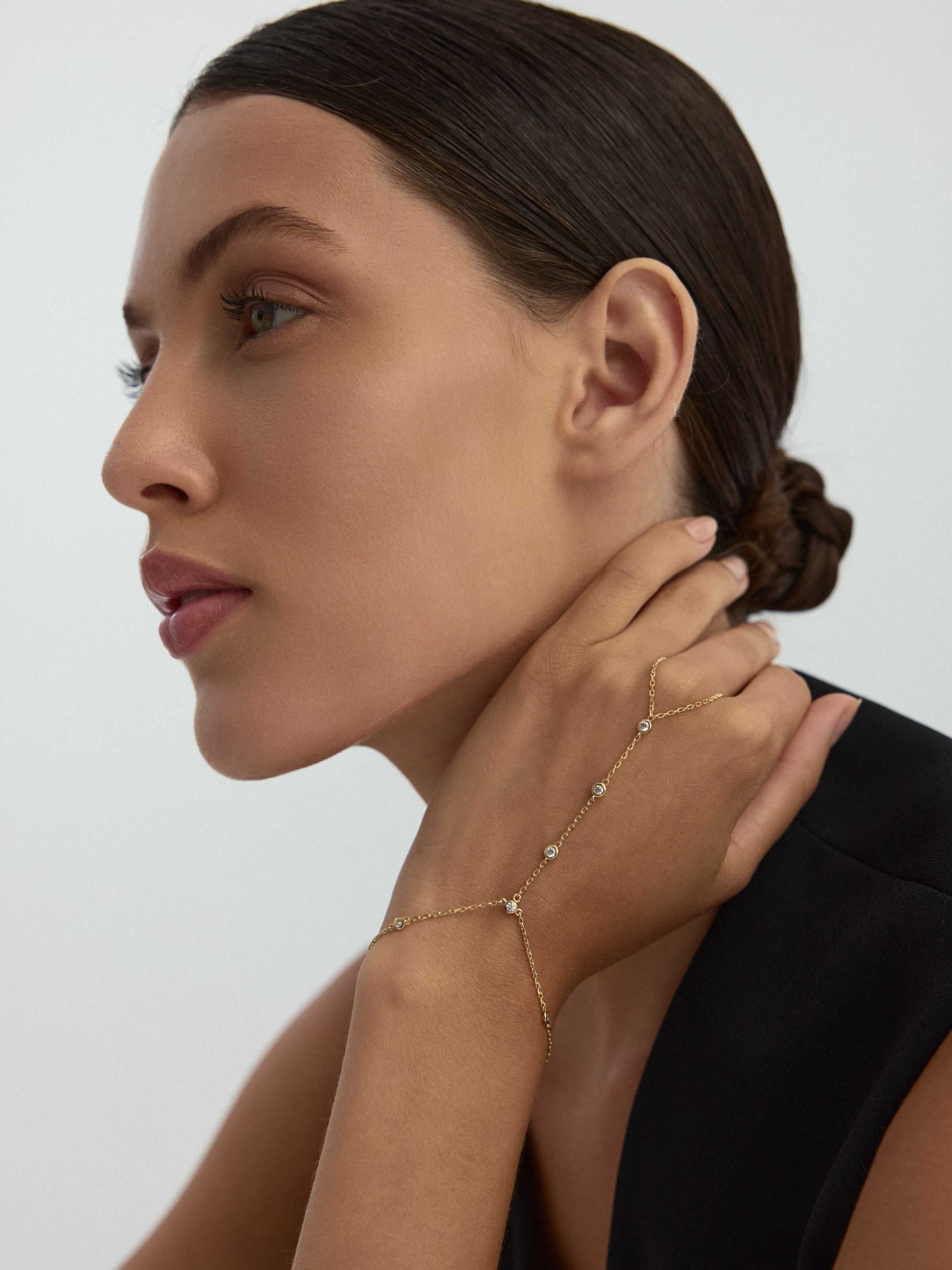 Minimal Zirkon Detaylı 14K Altın Şahmeran - Elef Kuyumculuk