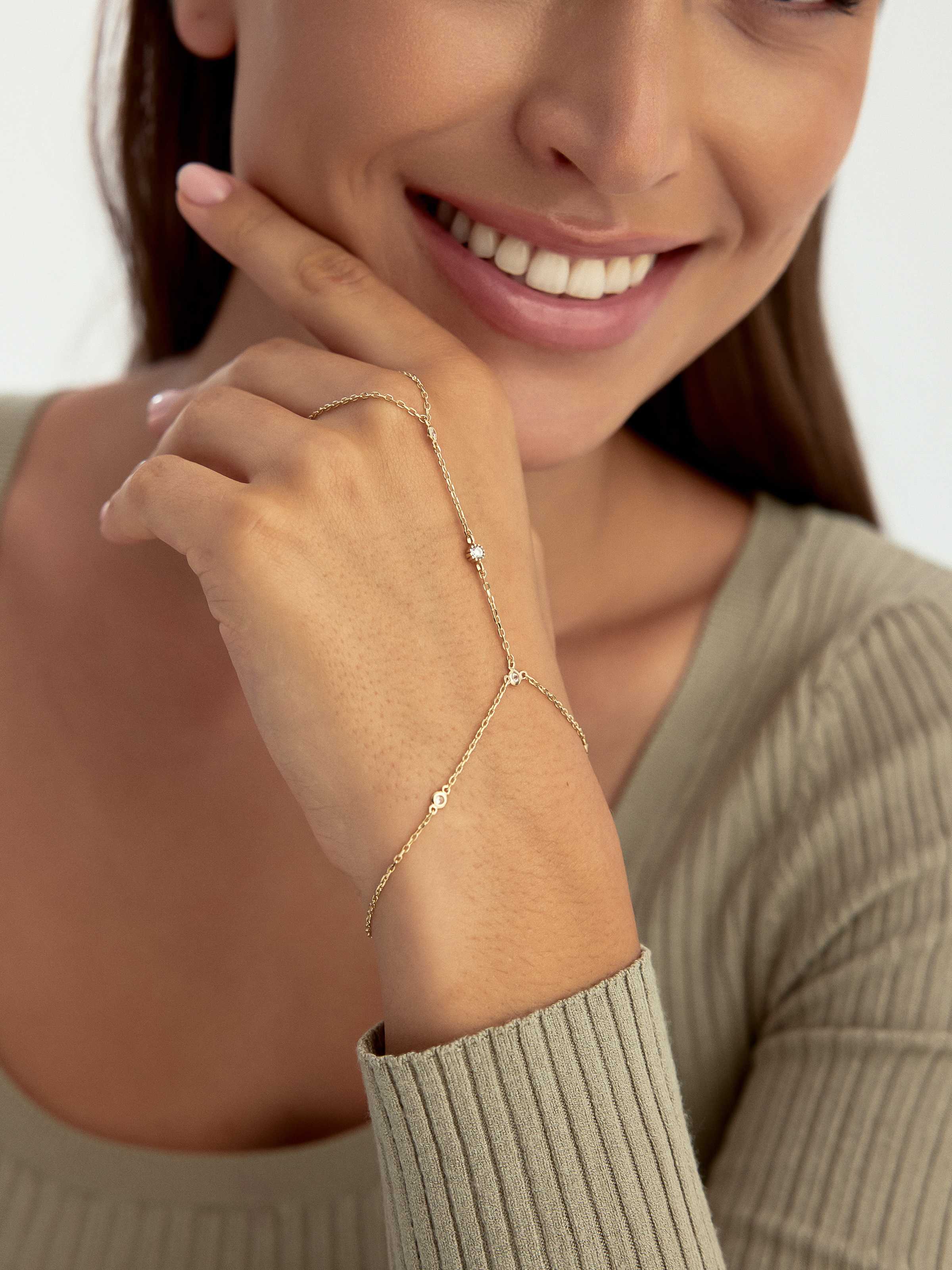 Minimal Zirkon Taş Detaylı 14K Altın Şahmeran - Elef Kuyumculuk