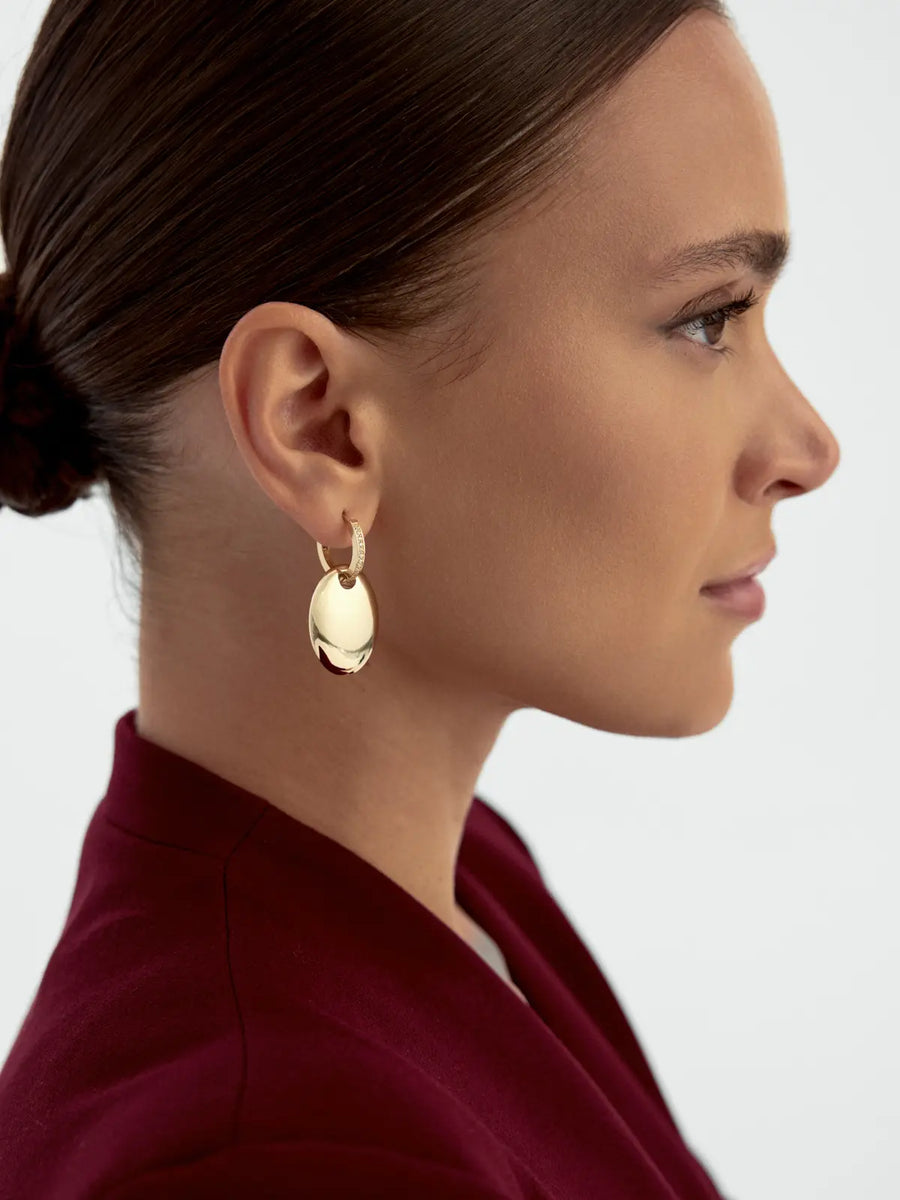 Oval Form Taşlı Sallantılı 14K Altın Küpe