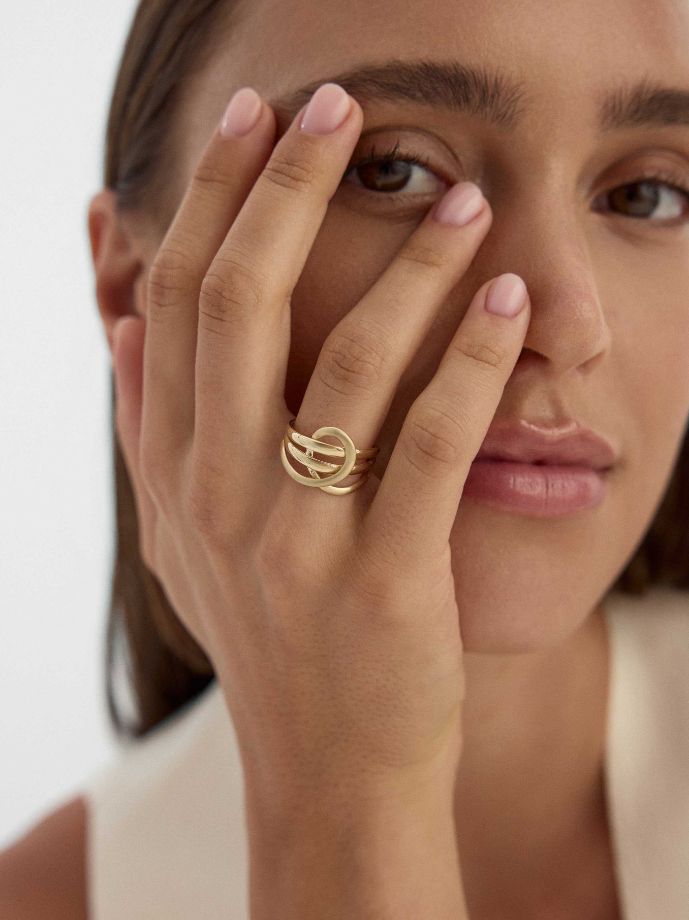 Sarmal Formlu Modern 14K Altın Yüzük - Elef Kuyumculuk