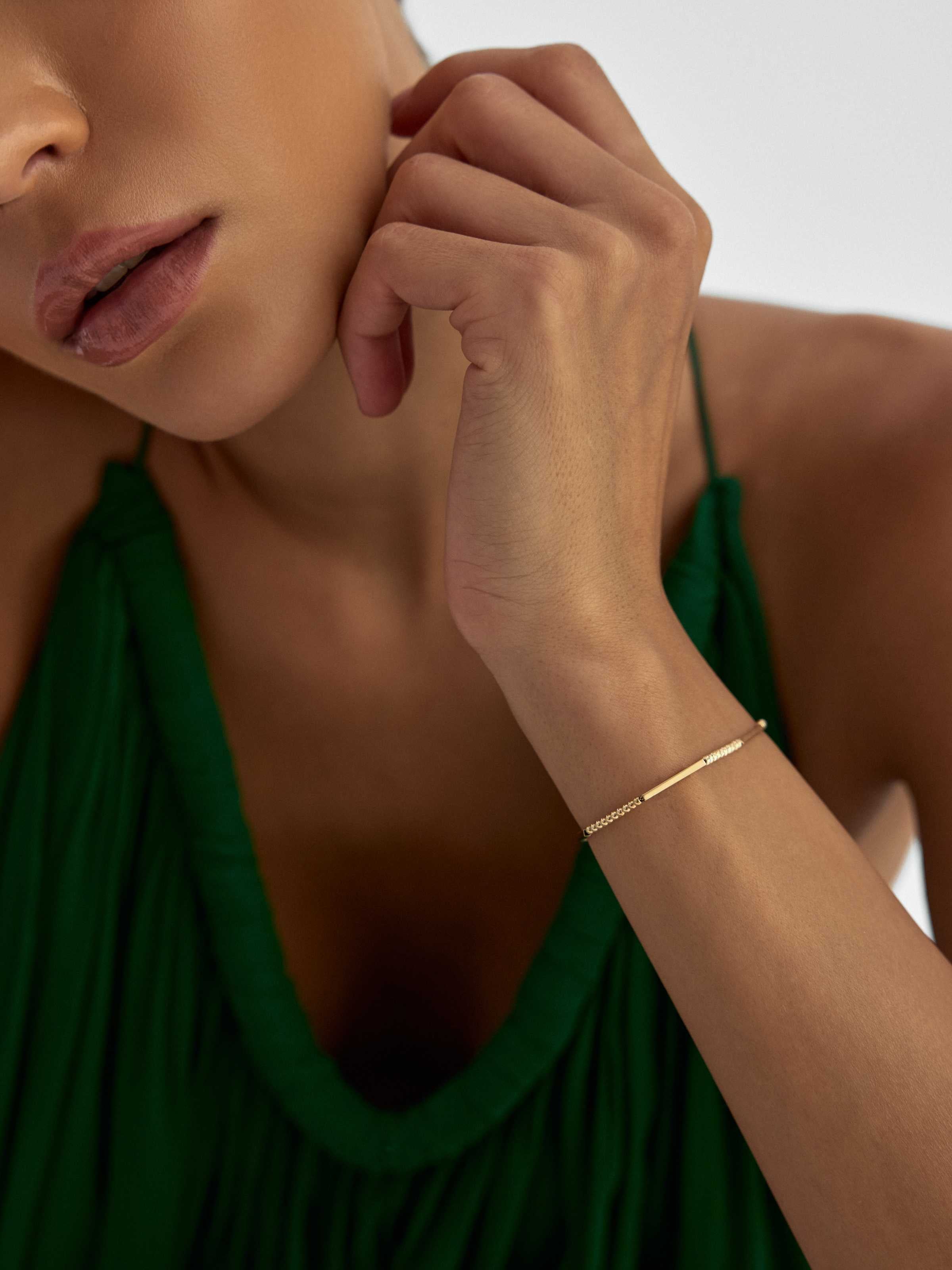 Silindir ve Dorika Detaylı Modern 14K Altın Bileklik - Elef Kuyumculuk