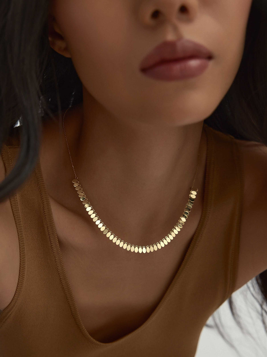 Sıralı Oval Formlu 14K Altın Kolye