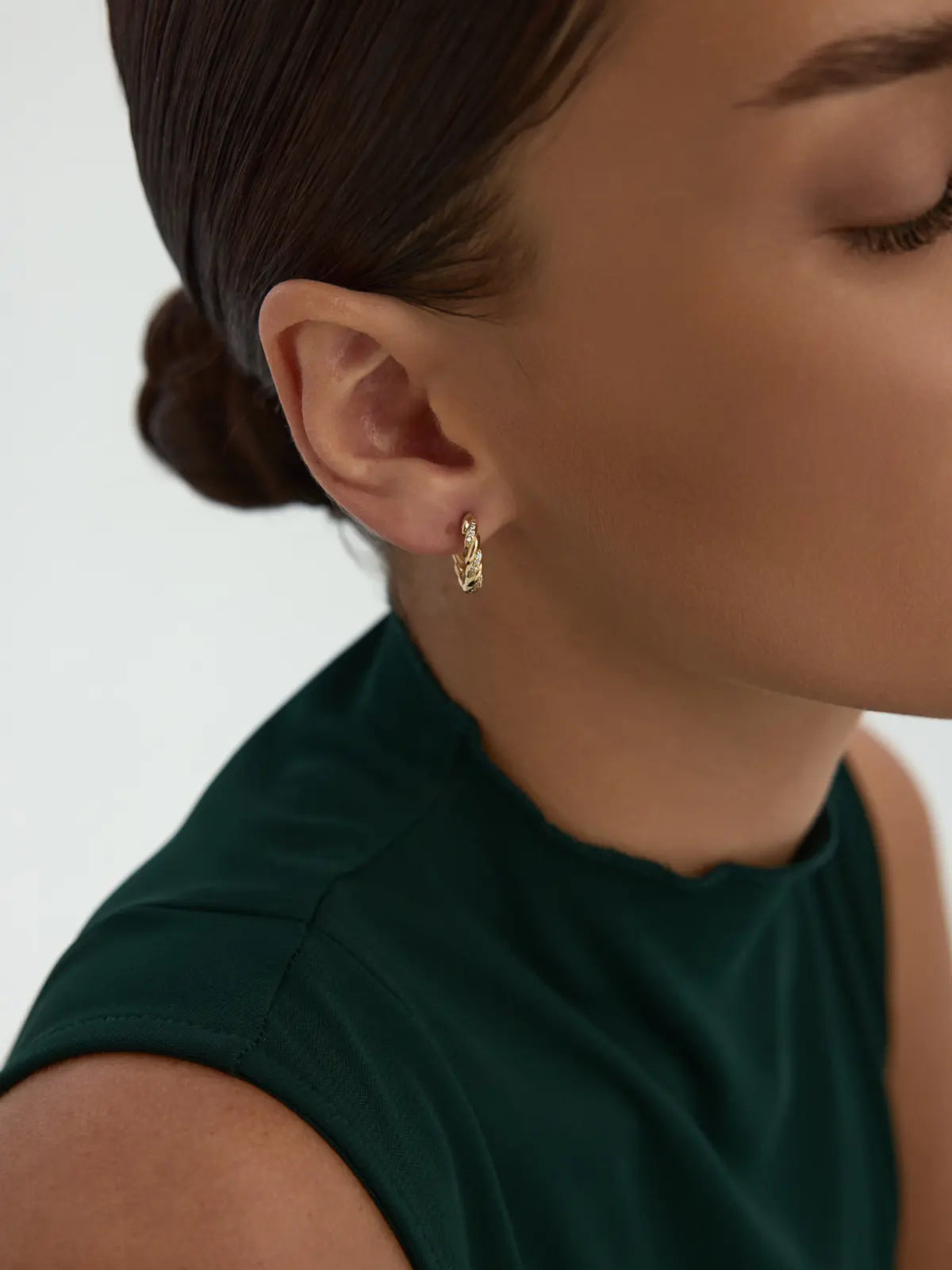 Sıralı Taşlı Burgu Halka 14K Altın Küpe - Elef Kuyumculuk