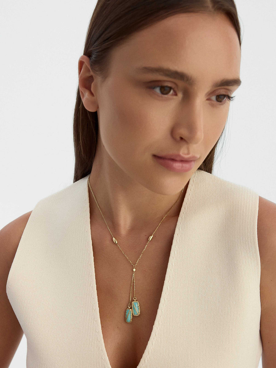 Yeşil Taşlı Modern 14K Altın Kolye