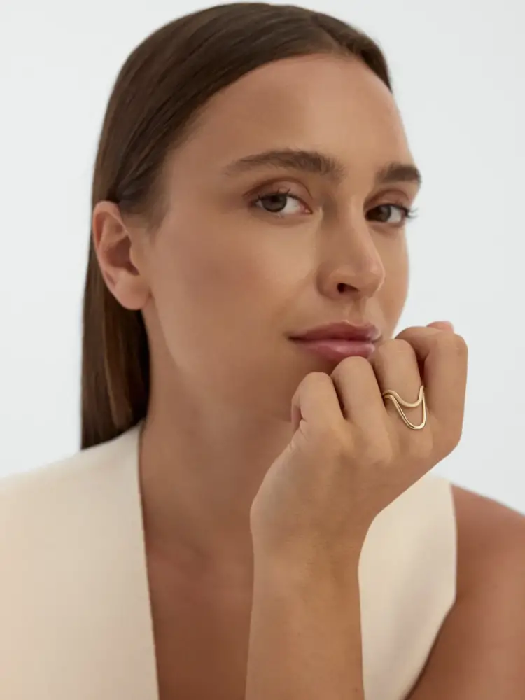 Çift Kavis Formlu Modern 14K Altın Yüzük - 4