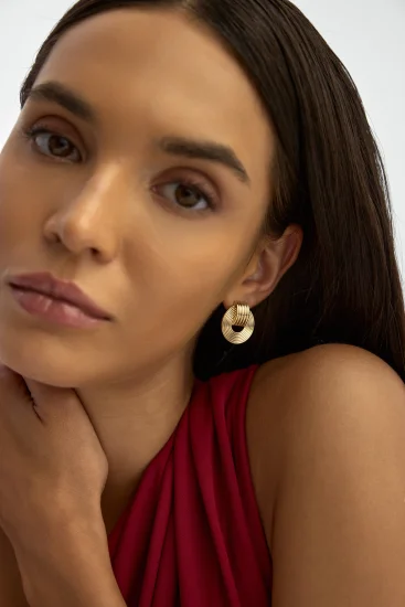 Dokulu Oval Yarım halka 14K Altın Küpe - (1)