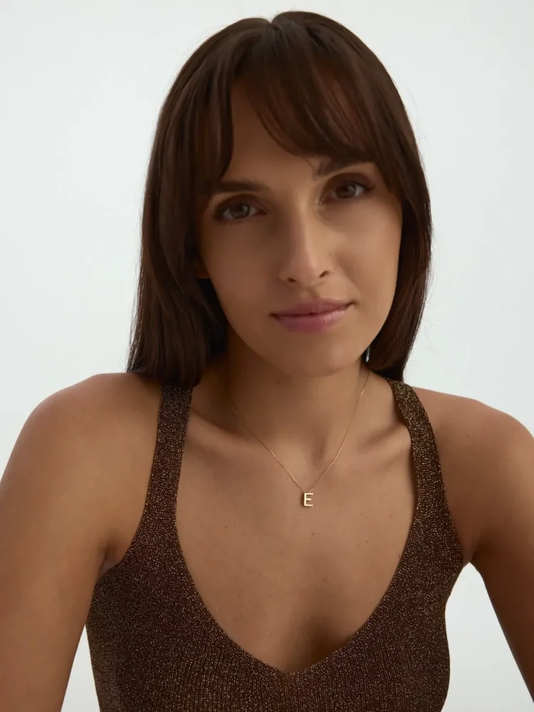 E Harfi Taşlı 14K Altın Harf Kolye - 4