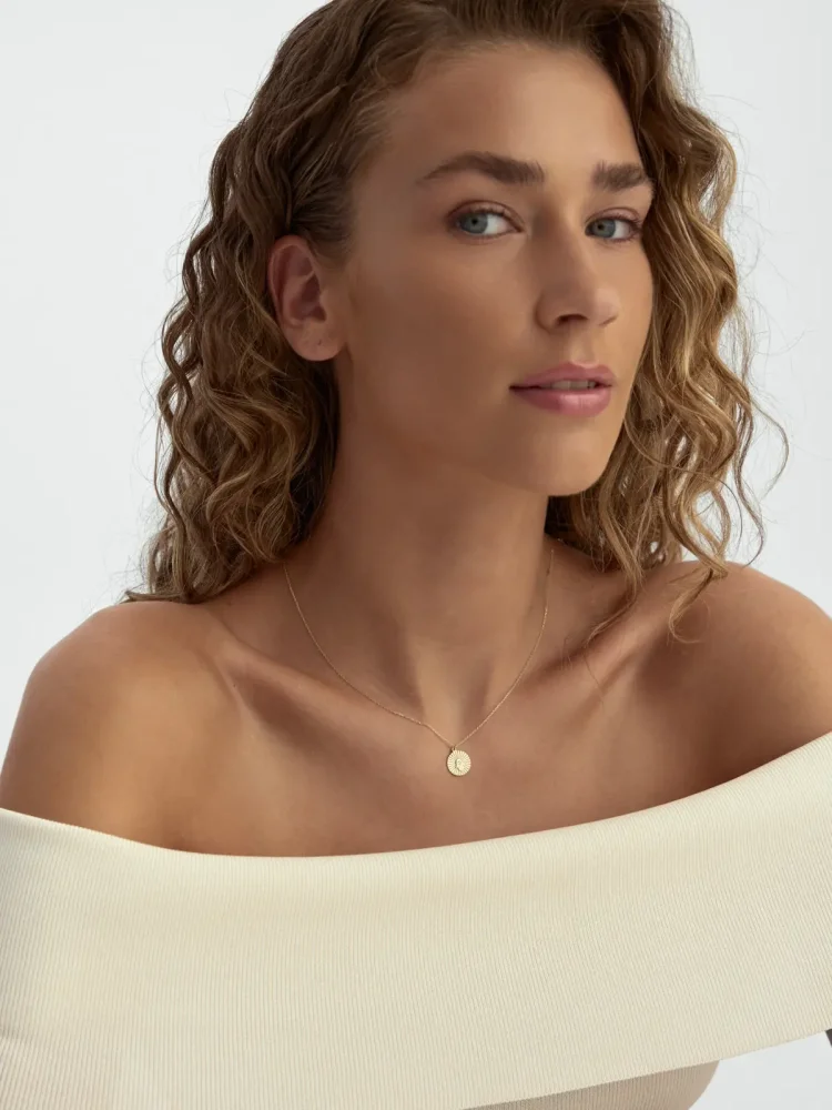 Fatma Ana Eli Tılsım Madalyon 14K Altın Kolye - 3