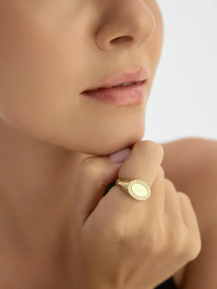 Grek Desenli Oval Formlu 14K Altın Yüzük - 2