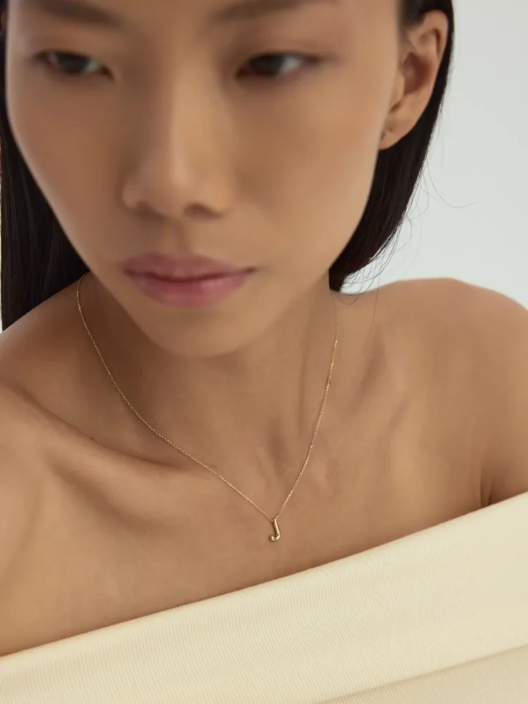 J Harfi Sade 14K Altın Harf Kolye - 3