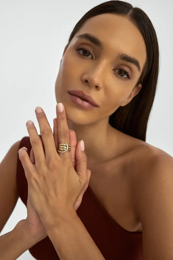 Kavisli Sıralı Baget Taşlı 14K Altın Yüzük - 4