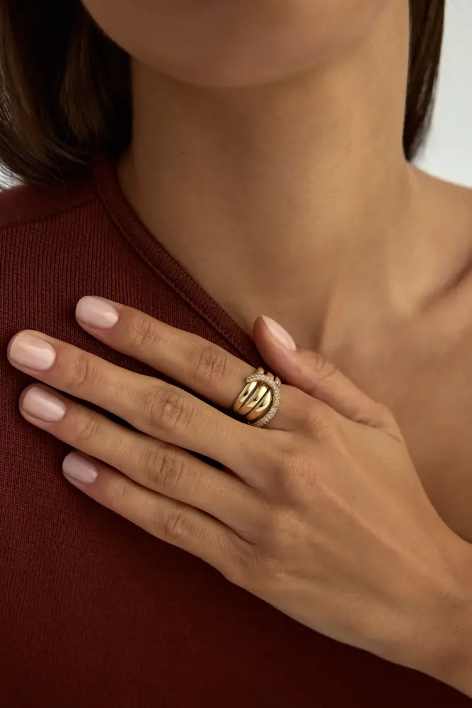 Kavisli Sıralı Baget Taşlı 14K Altın Yüzük - 3