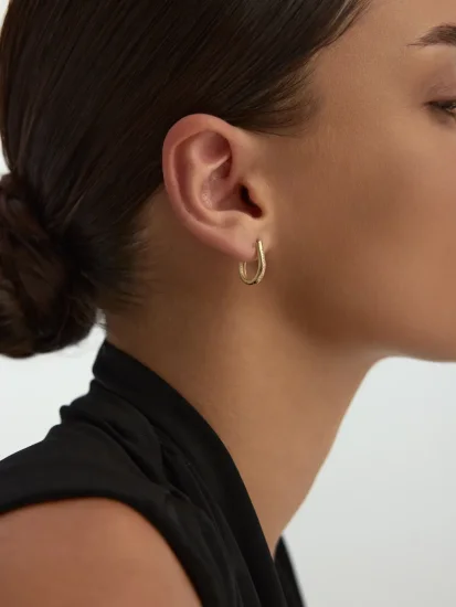 Kordela Dokulu Sıralı Taşlı Dikdörtgen Halka 14K Altın Küpe - (1)