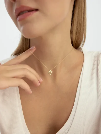 M Harfi Sade 14K Altın Harf Kolye - (1)