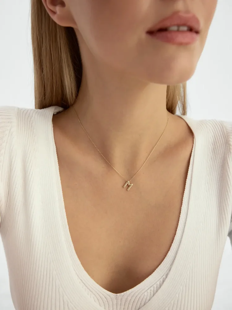 M Harfi Sade 14K Altın Harf Kolye - 3