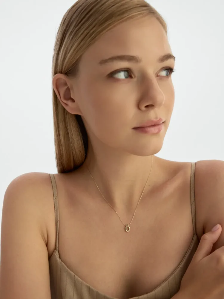 Ö Harfi Sade 14K Altın Harf Kolye - 4