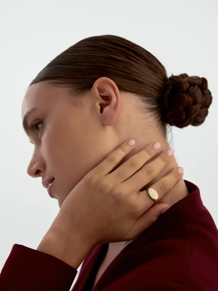 Oval Motifli Modern 14K Altın Yüzük - 2