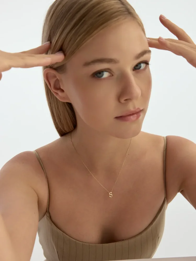 Ş Harfi Taşlı 14K Altın Harf Kolye - 3