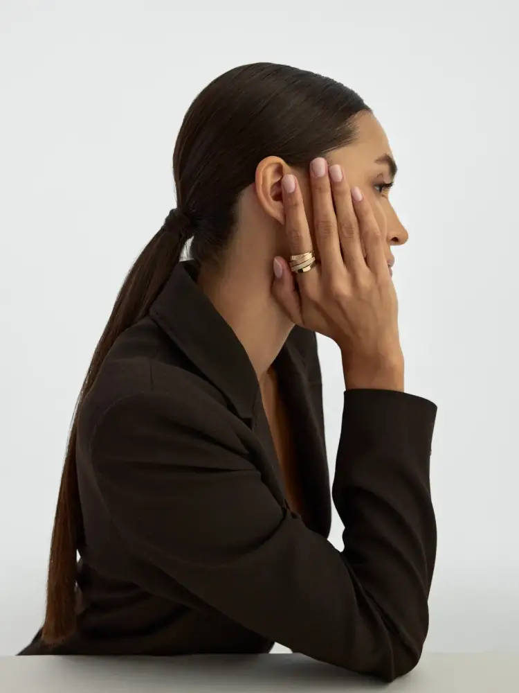 Trikolor Sıra Taşlı Modern 14K Altın Yüzük - 4