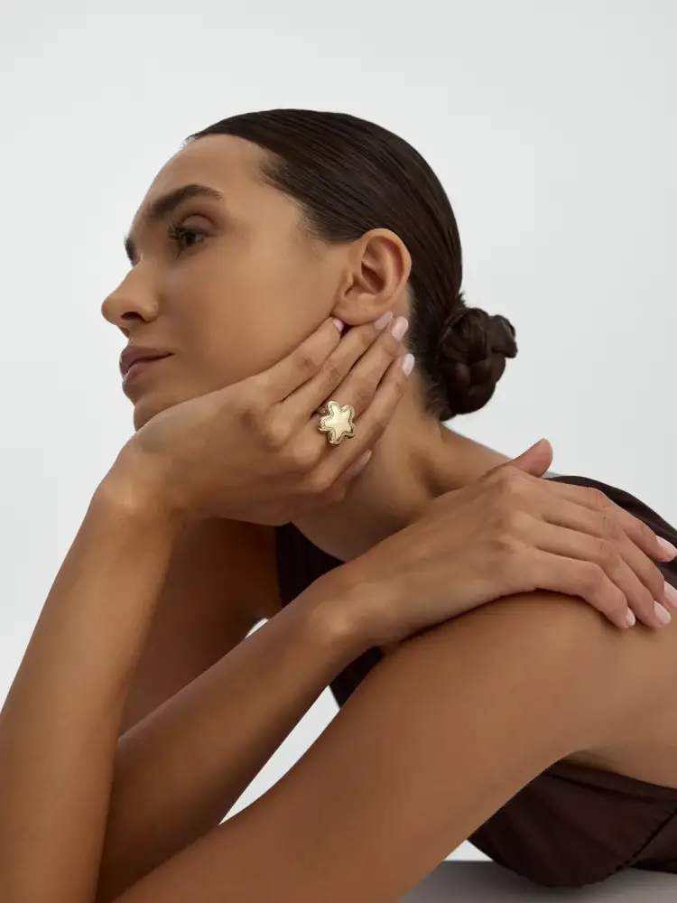 Yıldız Formlu Taş Sıralı 14K Altın Yüzük - 4